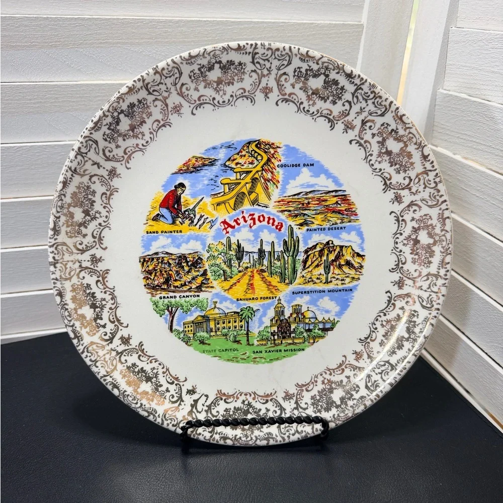 Vintage State of Arizona Souvenir Decorative Plate with Scenic Landmarks - White